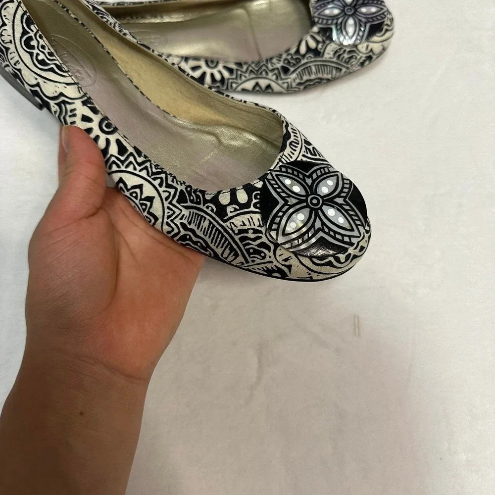 Talbots‎ Black White Floral Print Ballet Flats Leather Sole Size 7.5B Balletcore